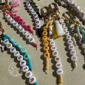 Personalizowana adresówka dla psa z koralików